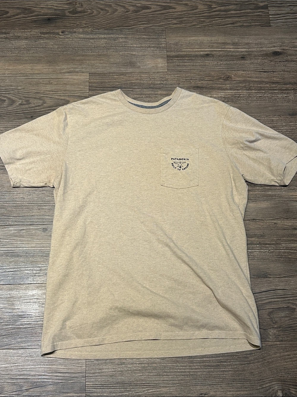 Patagonia Men’s Short Sleeve Responsbili-Tee in Light Beige